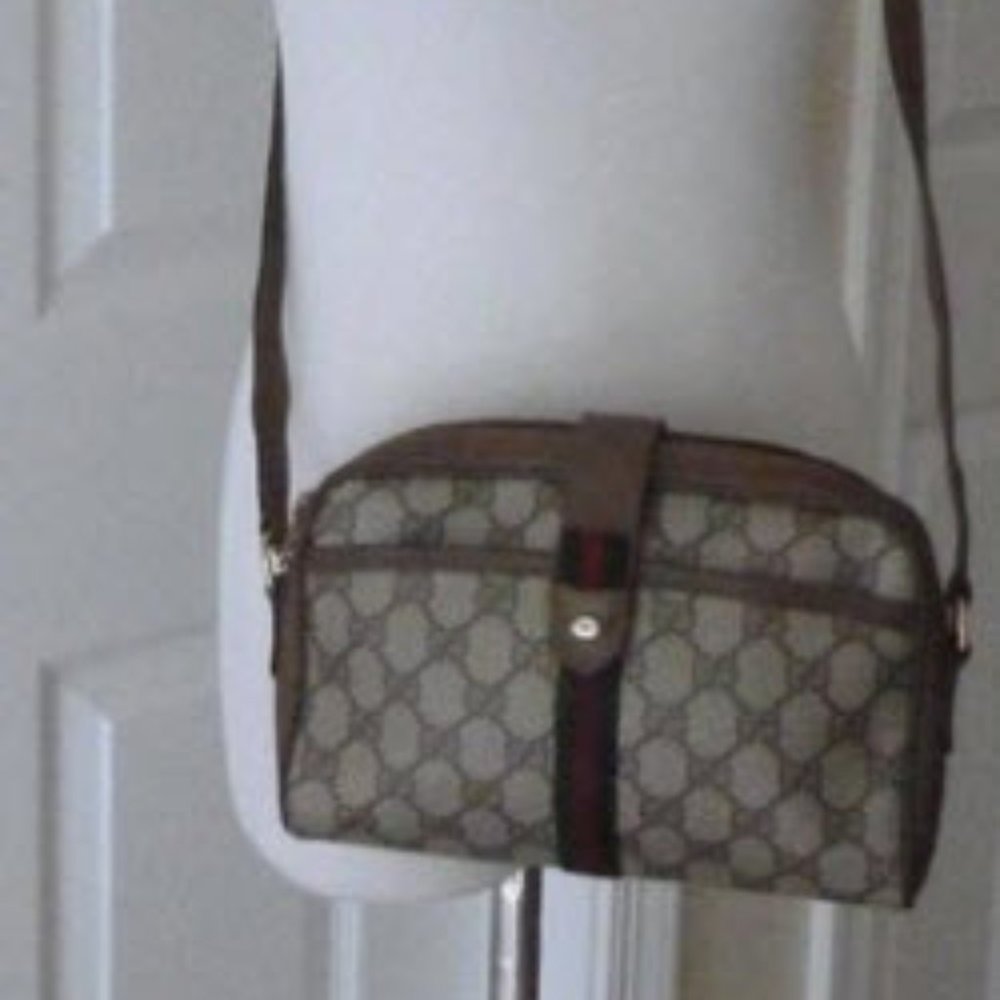Gucci GG Web Supreme Striped Crossbody Bag